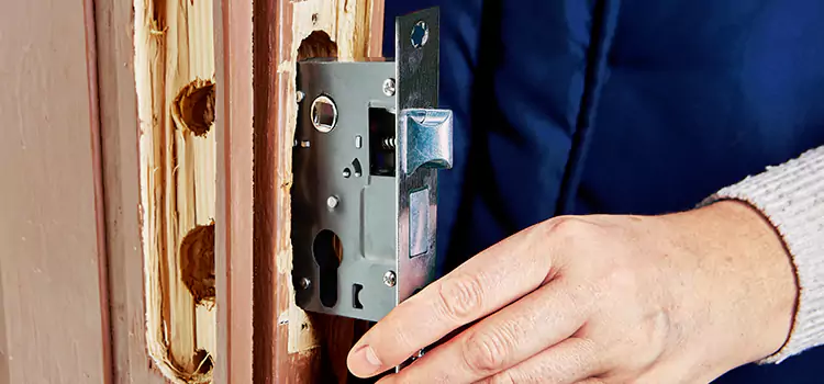 Garage Door Lock Replacement Huntersville